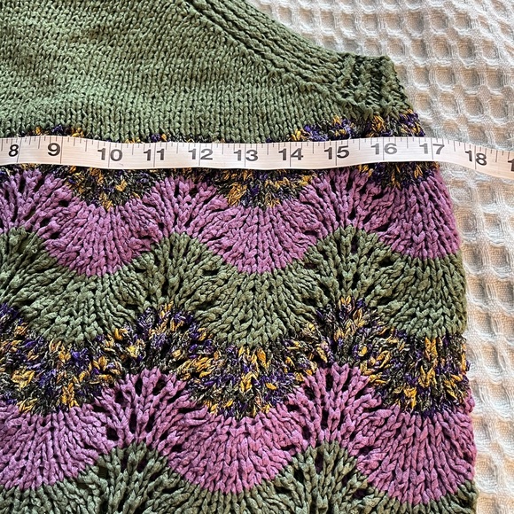 Handmade Knitted Halter Top - Picture 6 of 8